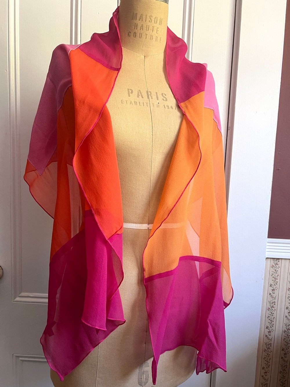 🩷🧡 Thomas PINK London 100% Silk Made in Italy Colorblock Orange Hot Pink Scarf